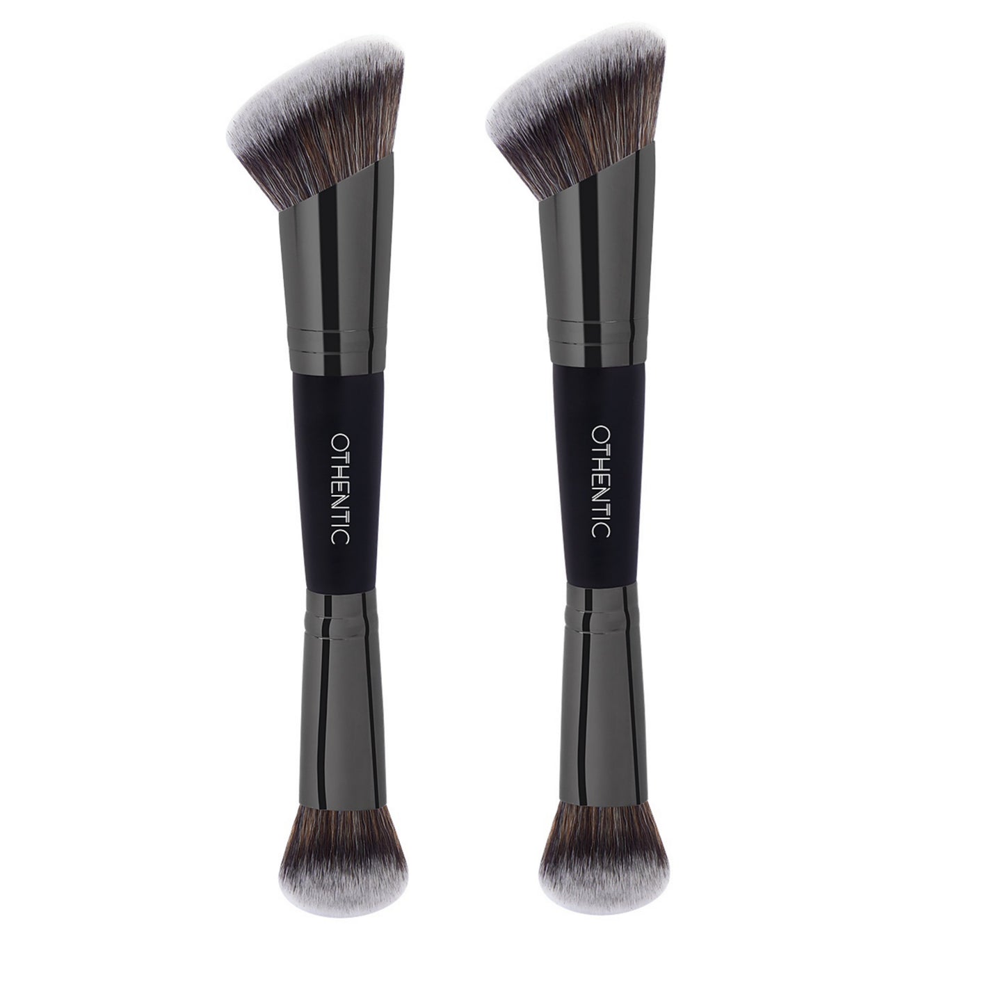 The Flawless Base Duo Brush